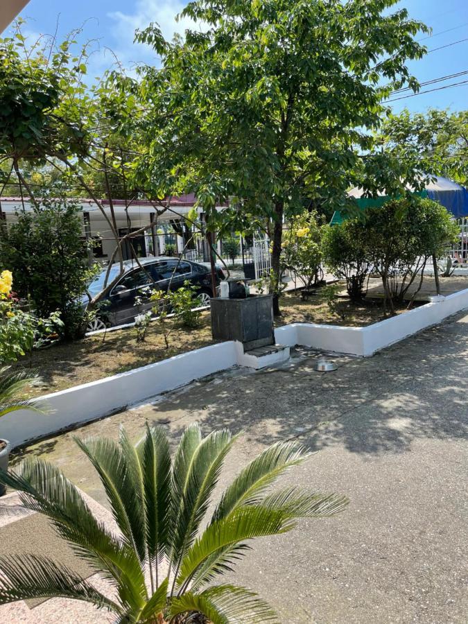 Guesthouse On Agmashenebeli 328 Kobuleti Kültér fotó